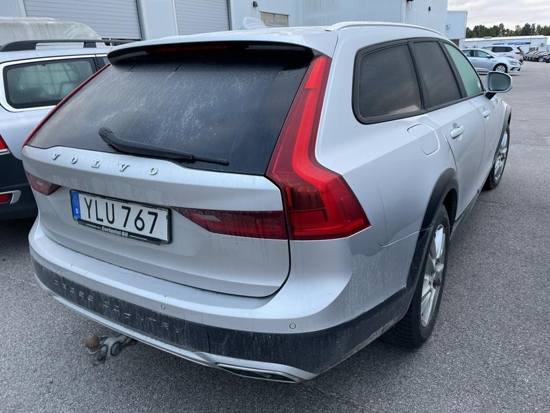 VOLVO V90 CROSS COUNTRY