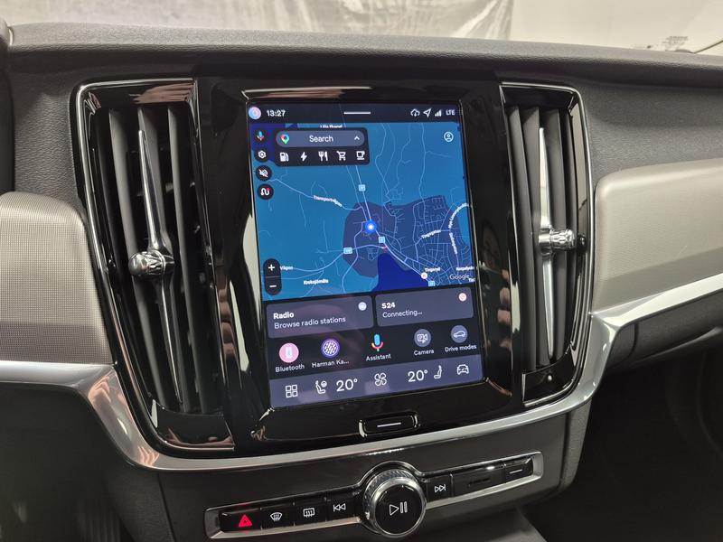 VOLVO V90 T6