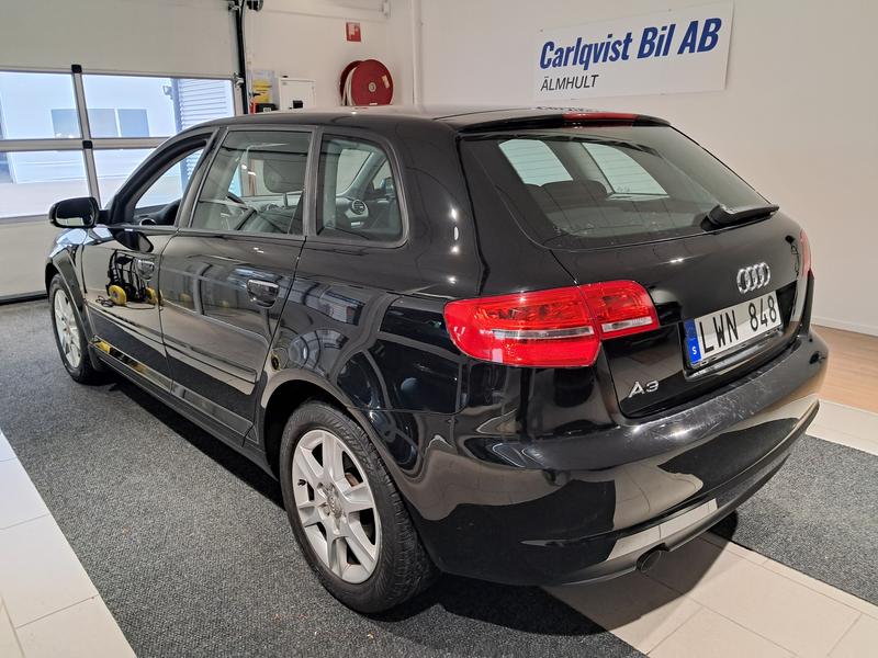 AUDI             A3