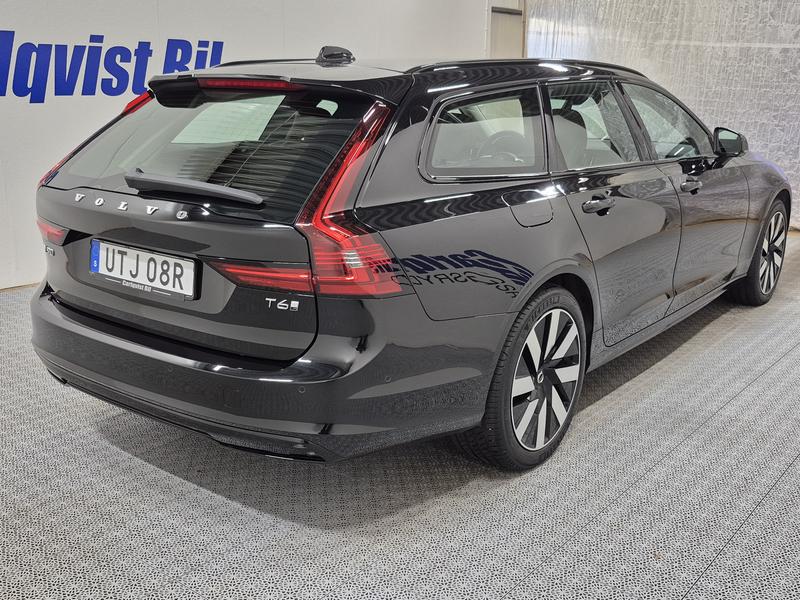 VOLVO V90 T6