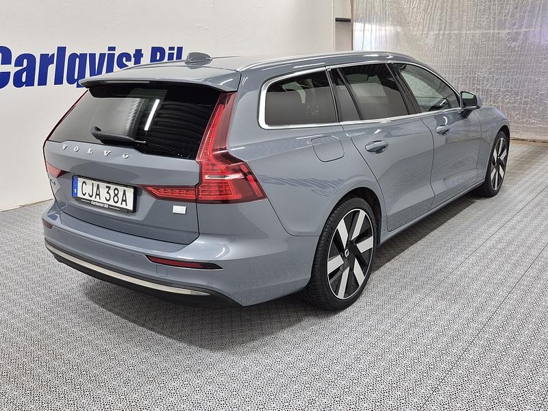 VOLVO V60 T6
