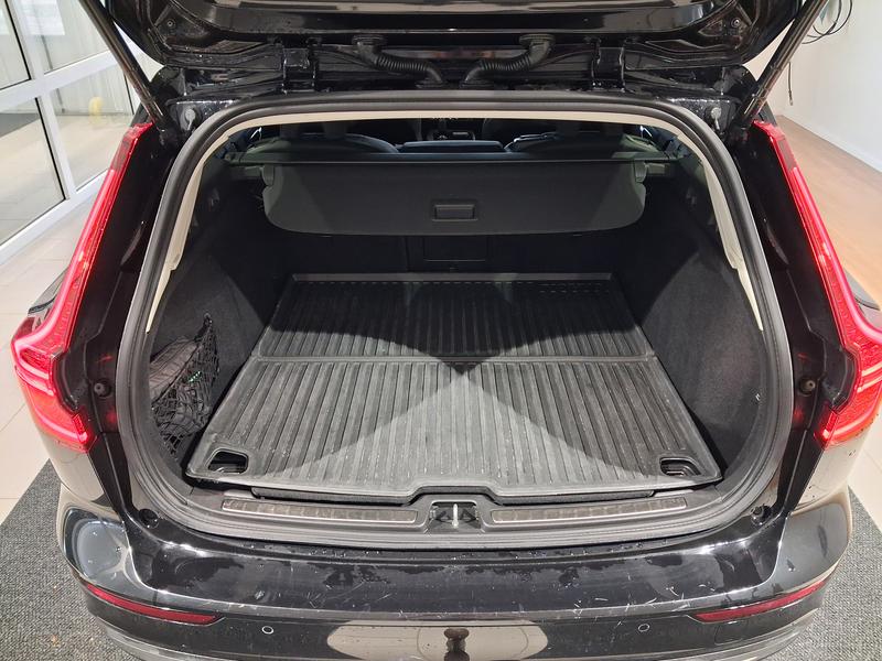 VOLVO V60 T6