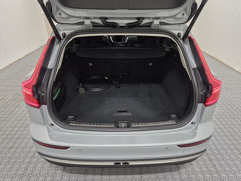 VOLVO V60 T6