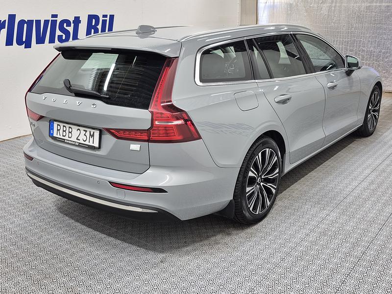 VOLVO V60 T6