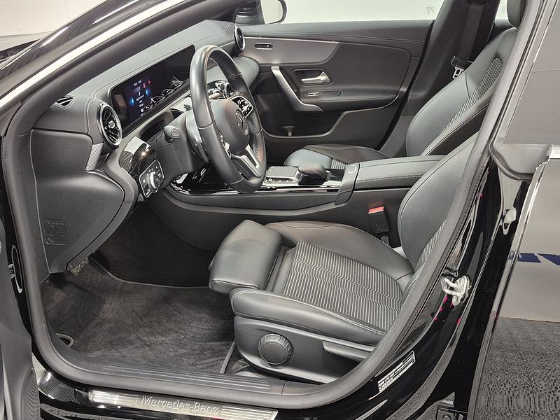 MERCEDES CLA