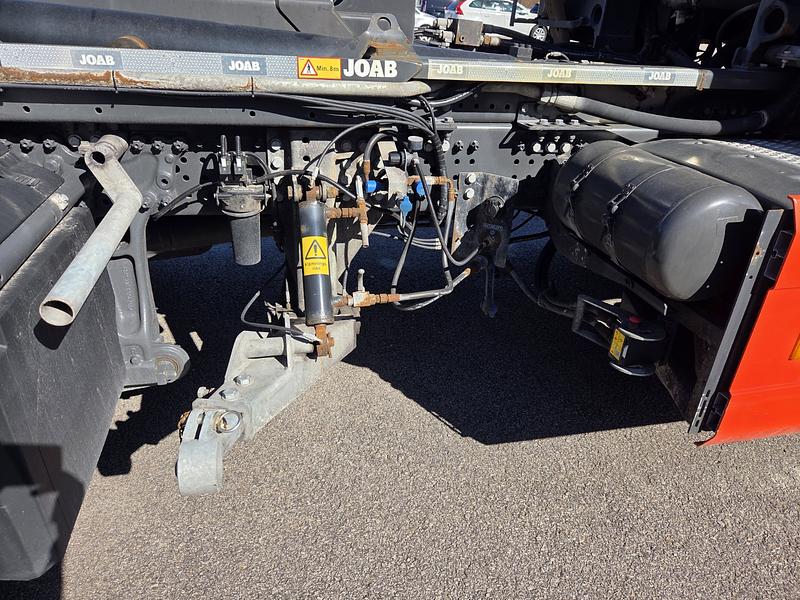 MERCEDES-BENZ AROCS 3758